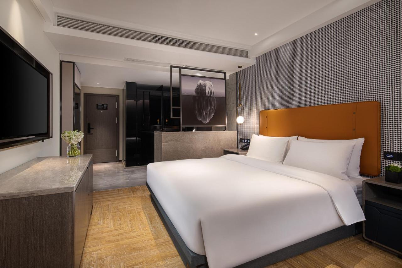Kasion Pugis Hotel อี้วู ภายนอก รูปภาพ