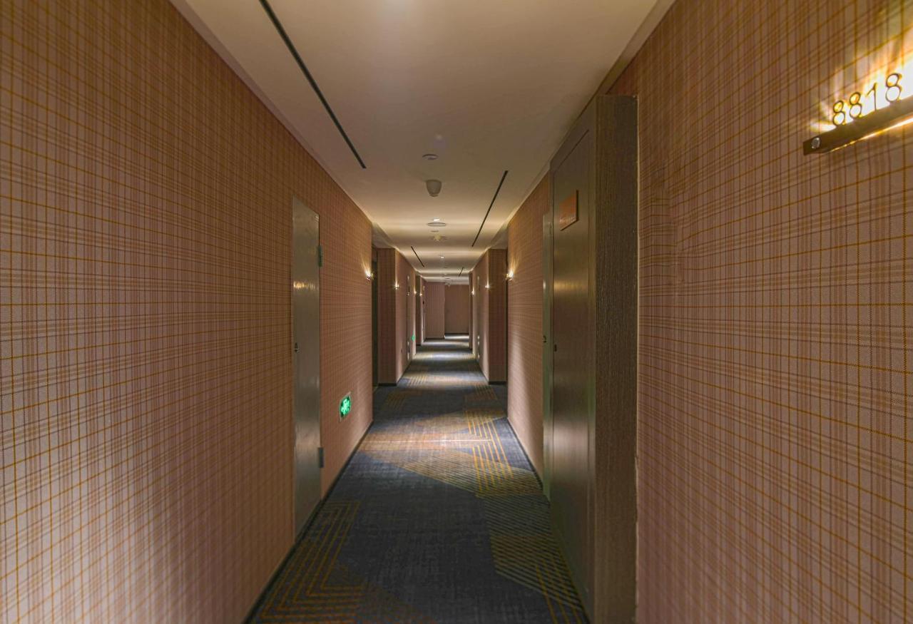 Kasion Pugis Hotel อี้วู ภายนอก รูปภาพ