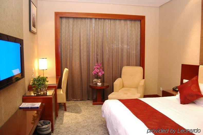 Kasion Pugis Hotel อี้วู ภายนอก รูปภาพ